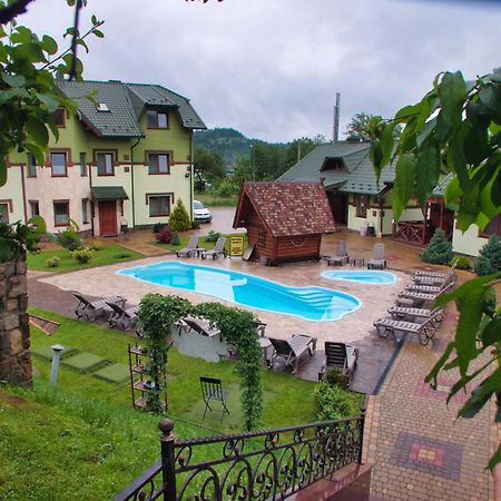 Emerald House Mîkulîciîn Exterior foto