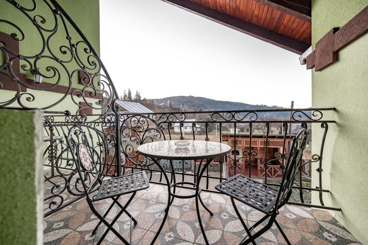 Emerald House Mîkulîciîn Exterior foto