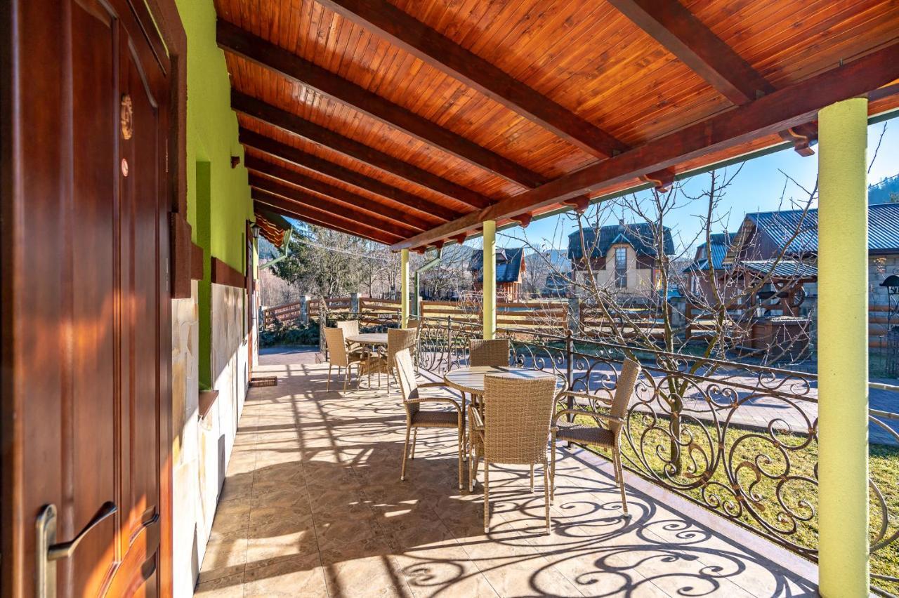 Emerald House Mîkulîciîn Exterior foto