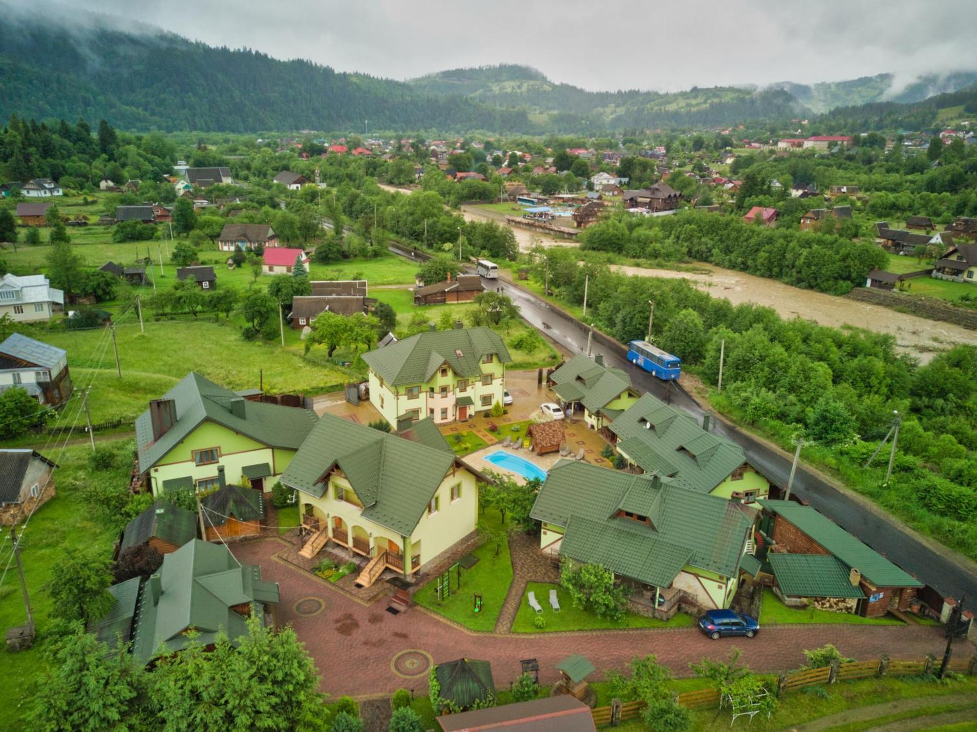 Emerald House Mîkulîciîn Exterior foto