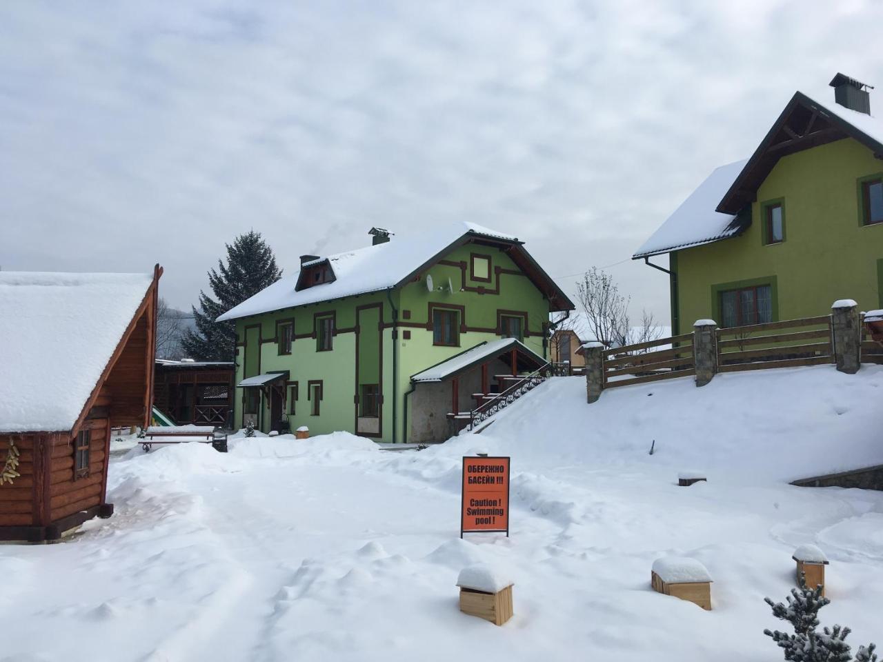 Emerald House Mîkulîciîn Exterior foto